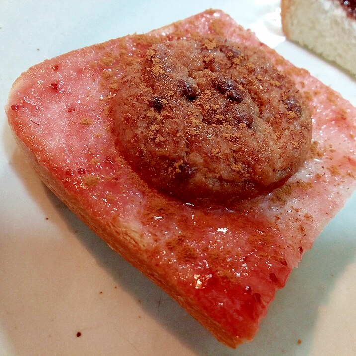 苺ジャムとチョコチップクッキーのミニトースト